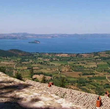 Gli Archi Holiday home Montefiascone